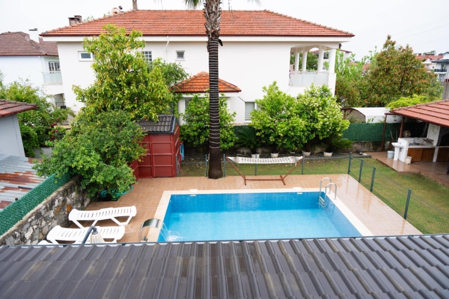 Villa Moon